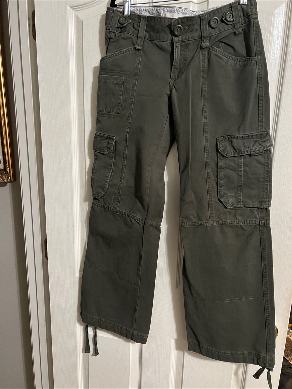 Old Navy Women’s Cargo Pants in Dark Olive
